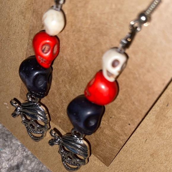 Handmade Pirate and Skull Dangle Earrings - Picture 2 of 3